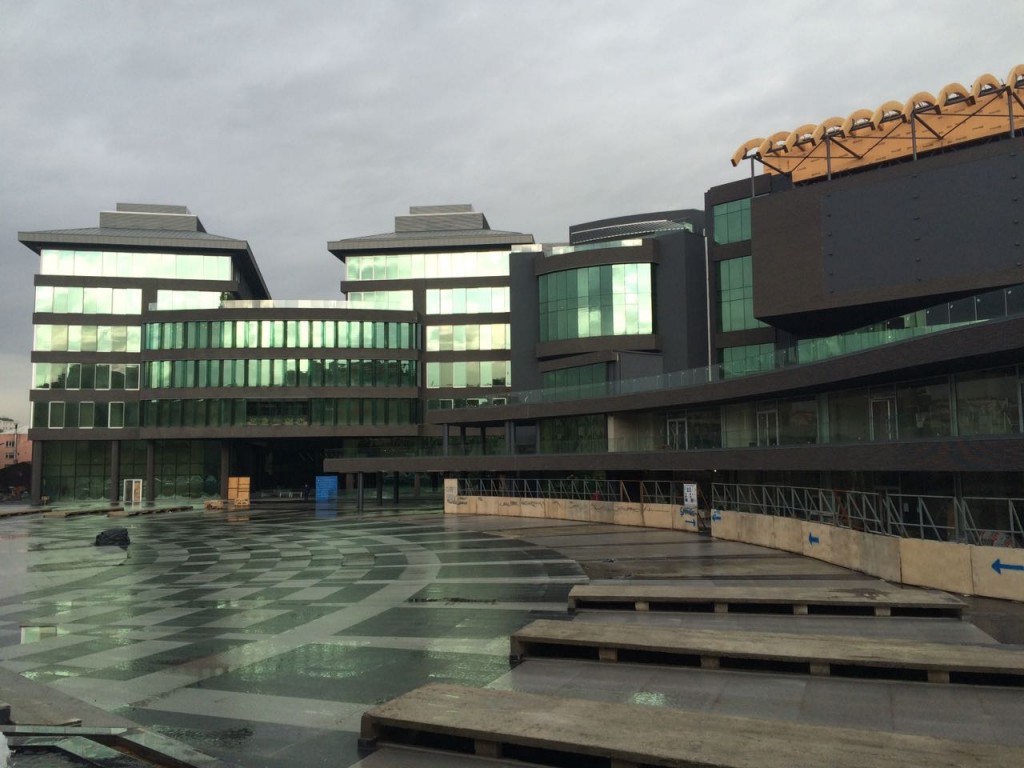 Üsküdar Belediye Hizmet Binası